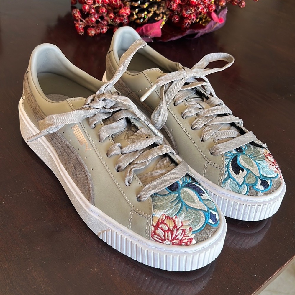 Puma Carina Sneaker